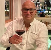 Daniel Bäzol - In Wein we Trust