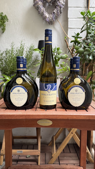 Bocksbeutel und Schlegelflasche im Vergleich